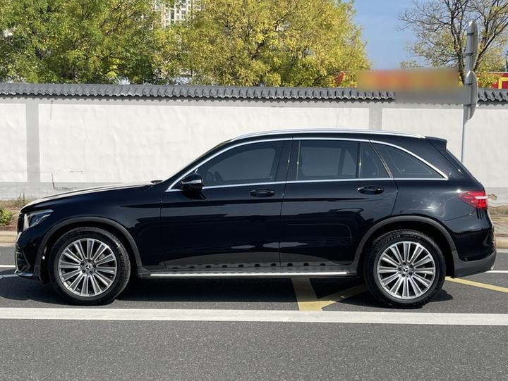 GLC 2017 GLC 260 4MATIC Dynamic photo 4