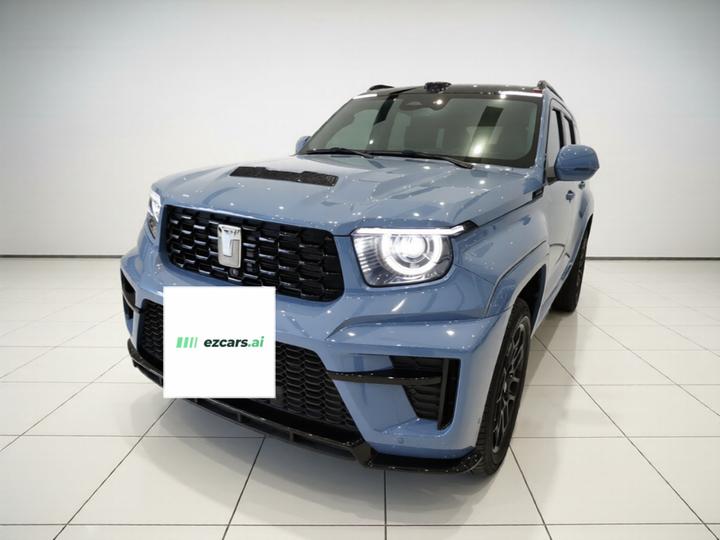 700 EV 2026 Hi4-T Summit
