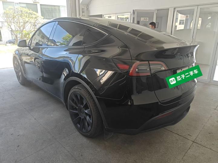 Model Y 2022 Long Range AWD photo 4