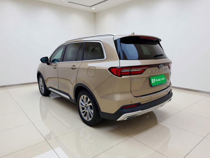 Equator 2021 EcoBoost 225 6-Seater photo 4