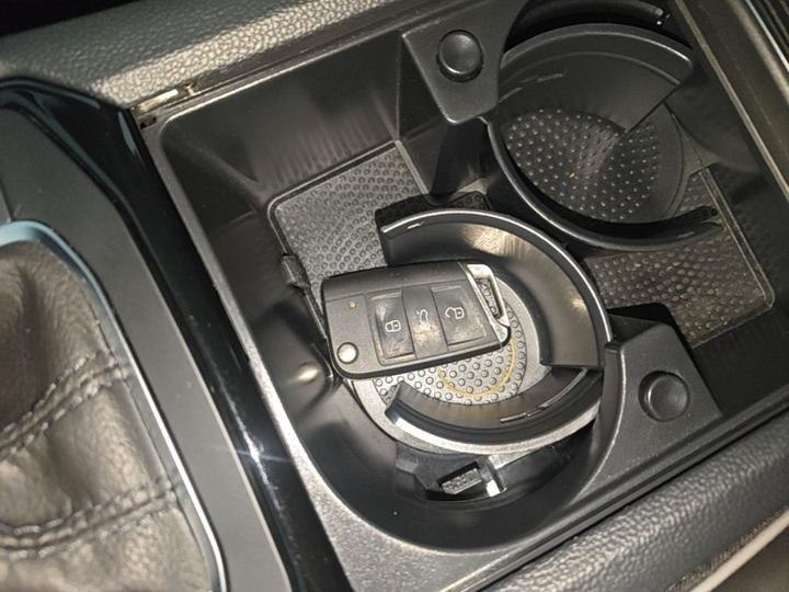 Sagitar 2024 300TSI DSG photo 8