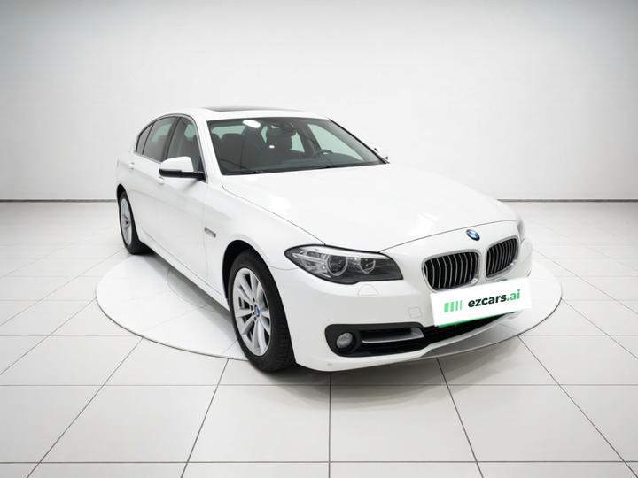 5 Series 2014 520Li photo 3