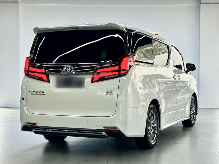 Alphard 2023 Hybrid 2.5L photo 4