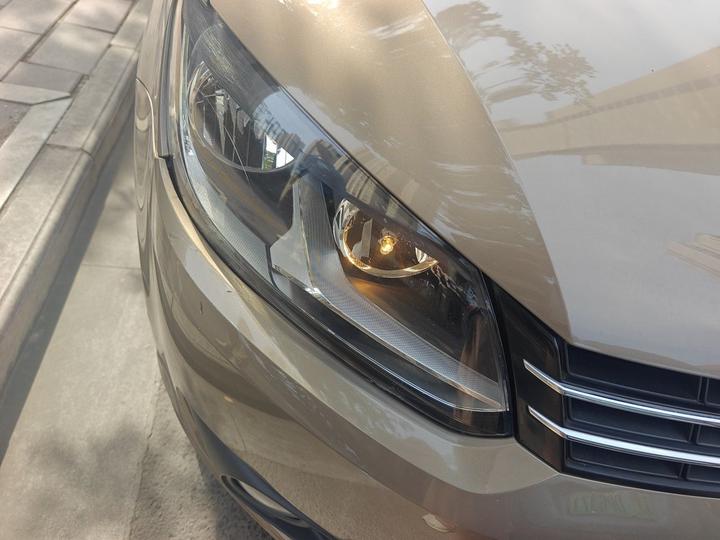 2015 1.4T DSG Comfort 5-Seater photo 7