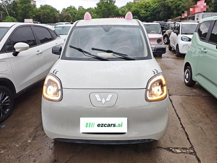 Hongguang MINIEV 2025 4th Gen 4-Door Advanced photo 2