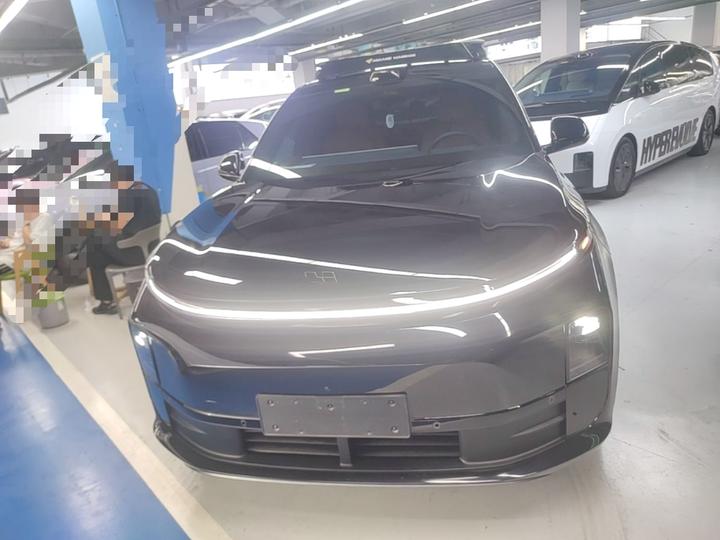 Li Auto L6 2024 Max photo 2