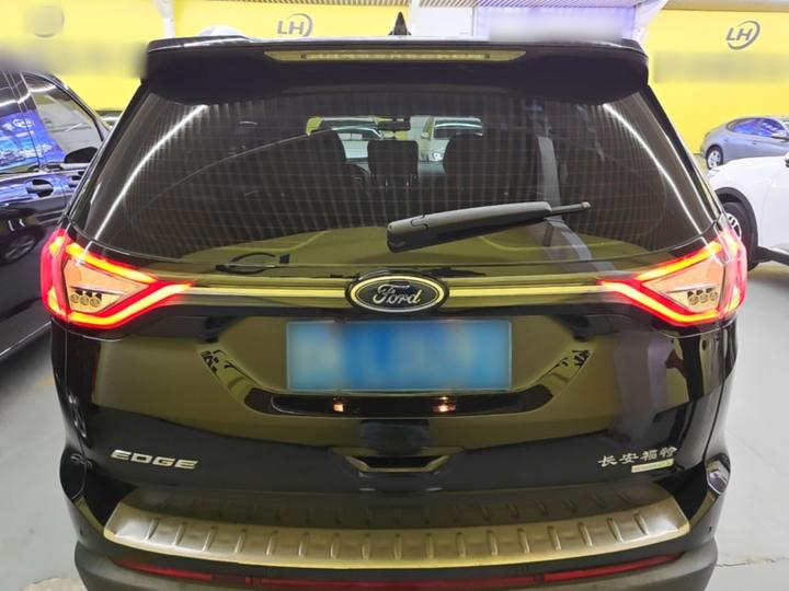 Edge 2016 EcoBoost 245 RWD 5-Seater photo 3