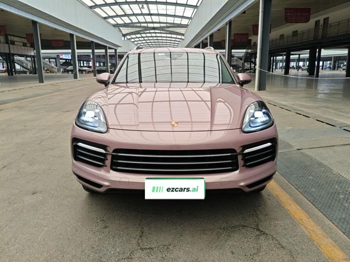 2019 Cayenne 3.0T photo 2