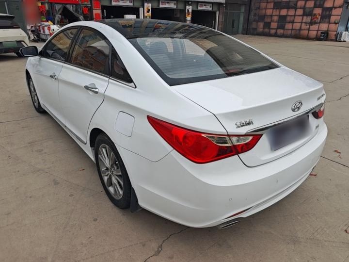 Sonata 2014 2.4L AT Leading IV photo 4