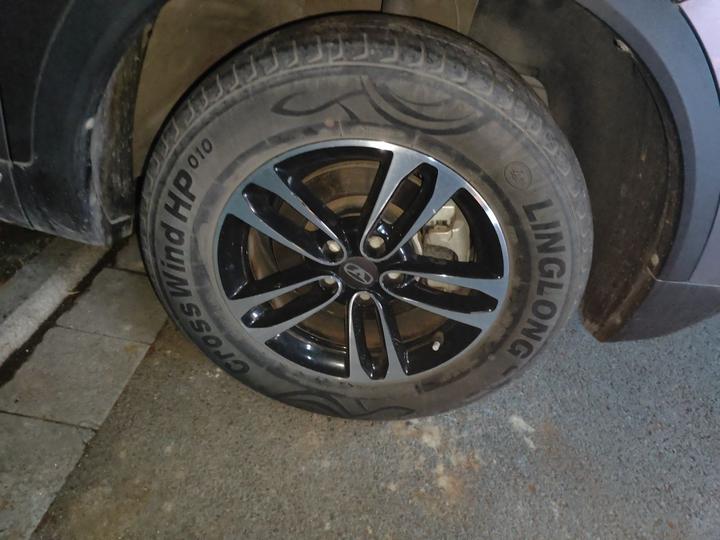 2023 1.5L CVT Preferred photo 8