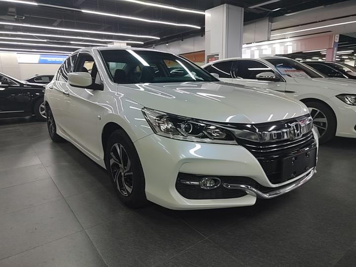 Accord 2016 2.0L Comfort photo 3