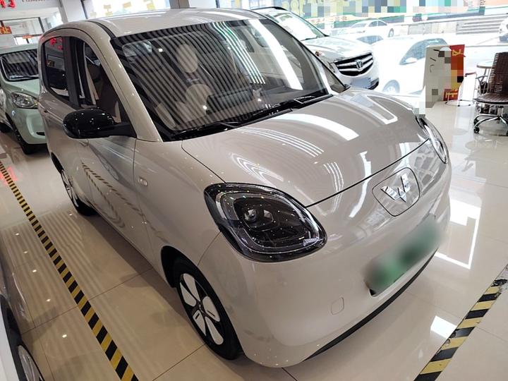 Hongguang MINIEV 2025 4th Gen 4-Door Advanced photo 3