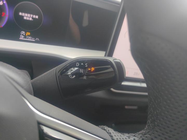 2025 Teramont Pro 450TSI AWD photo 6