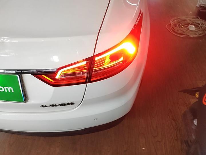 Escort 2019 Facelift 1.5L AT China VI photo 7