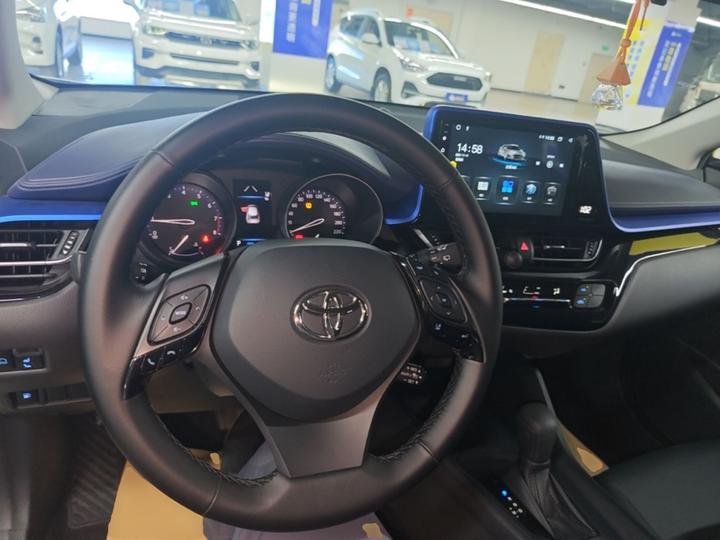C-HR 2021 2.0L Comfort photo 5