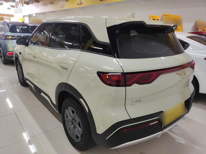 Yuan UP 2025 ADAS 401KM photo 4
