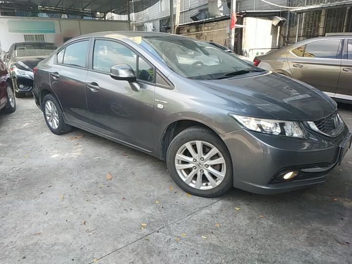 Civic 2016 1.8L AT Comfort photo 3