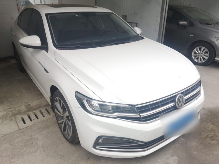 Bora 2019 280TSI DSG Luxury photo 3