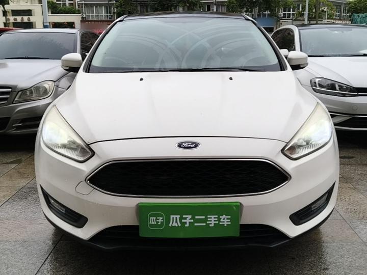Focus 2017 Hatchback 1.6L AT Comfort photo 2