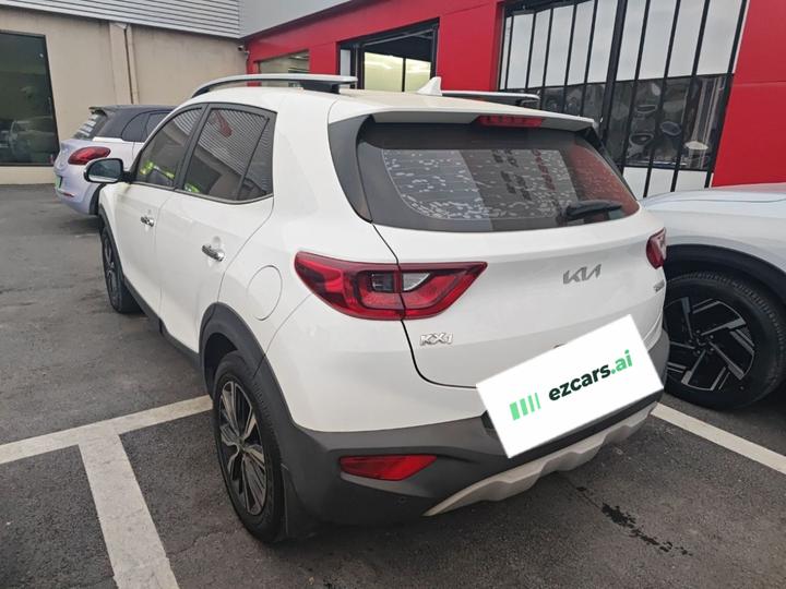 Stonic 2021 1.4L CVT photo 4