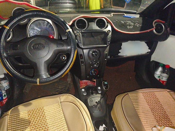 F0 2015 1.0L AMT photo 5