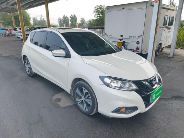 Tiida 2016 1.6L CVT photo 3