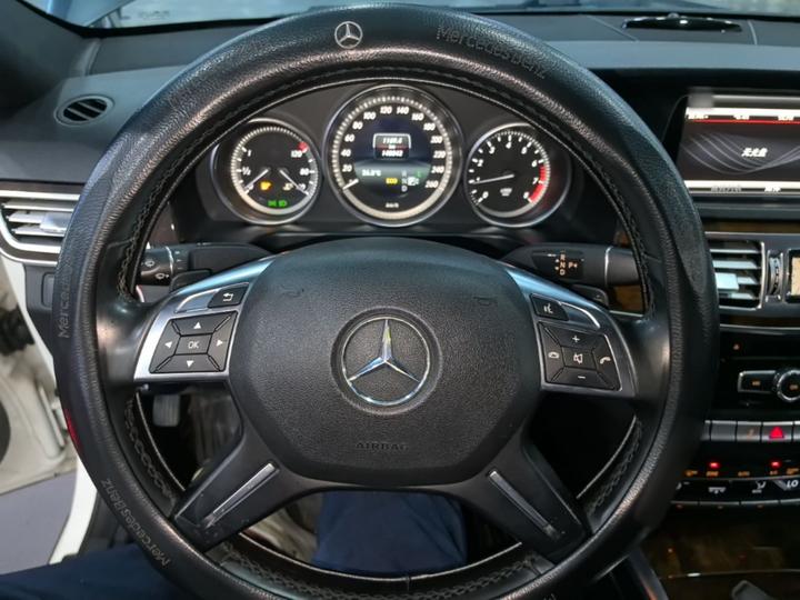E-Class 2015 E 200 L photo 6