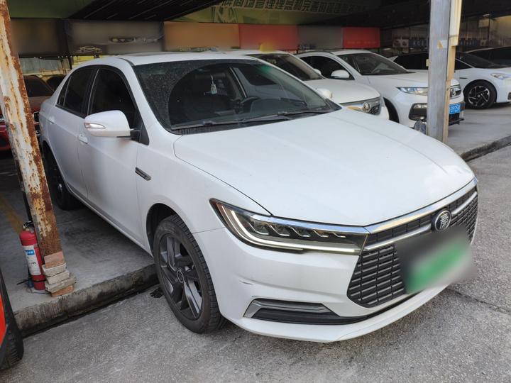 Qin EV 2019 Range Luxury photo 3