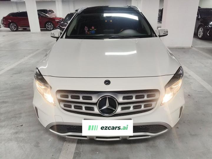 GLA 2019 GLA 200 Dynamic photo 2