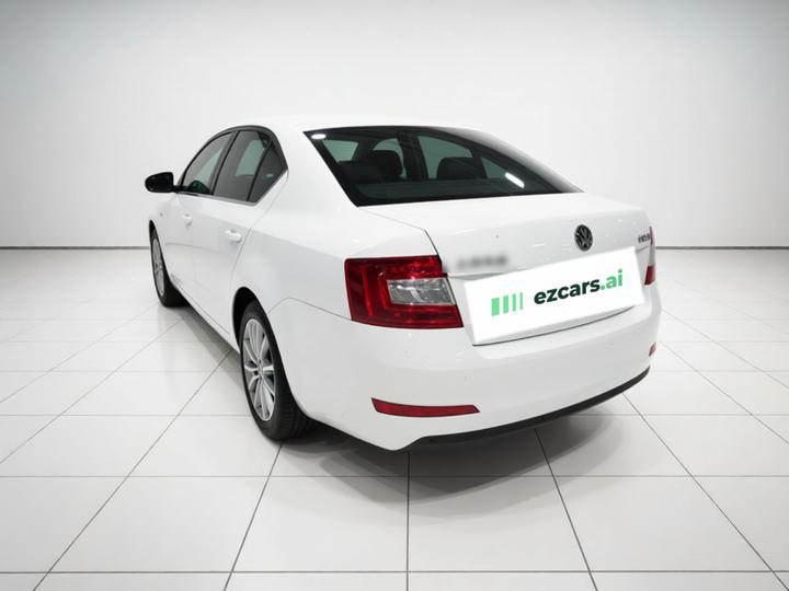 Octavia 2017 1.6L AT photo 4