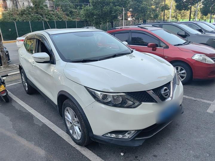 Qashqai 2017 2.0L CVT Elite China V photo 3