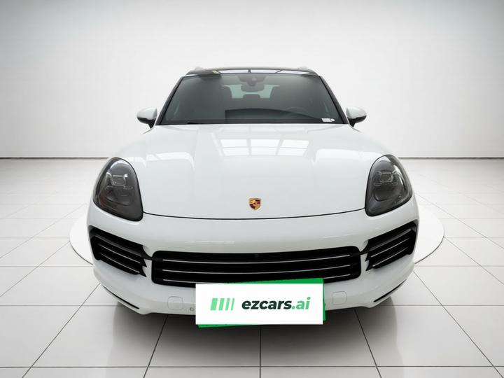 2018 Cayenne 3.0T photo 2