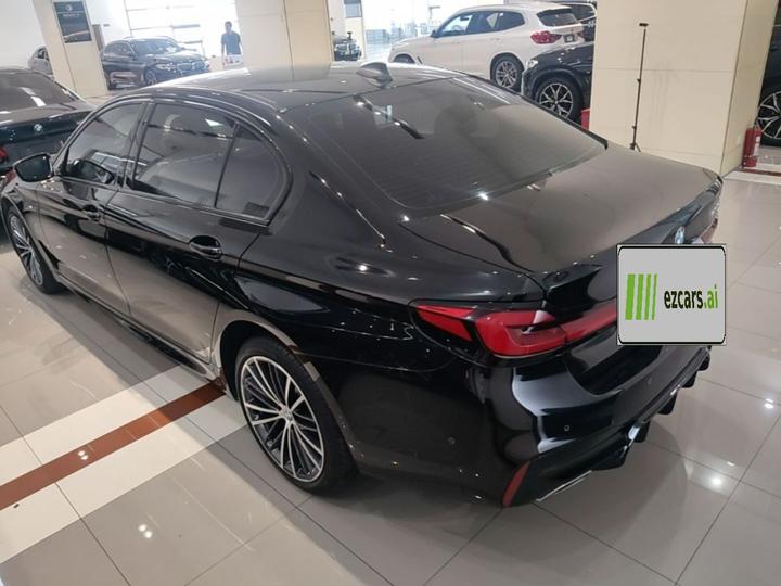 5 Series 2019 525Li M Sport Package photo 4