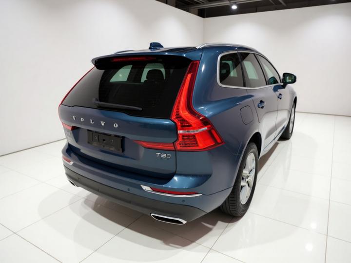 XC60 2021 T5 AWD Luxury photo 4