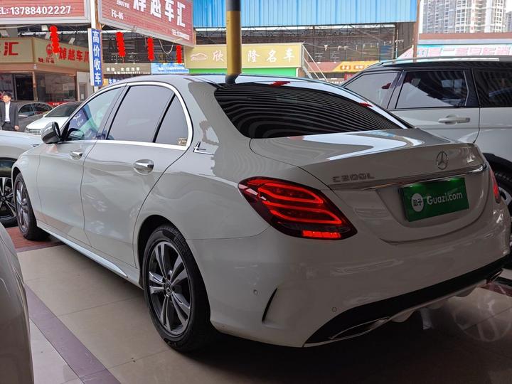 C-Class 2017 Facelift C 200 L Sport photo 4