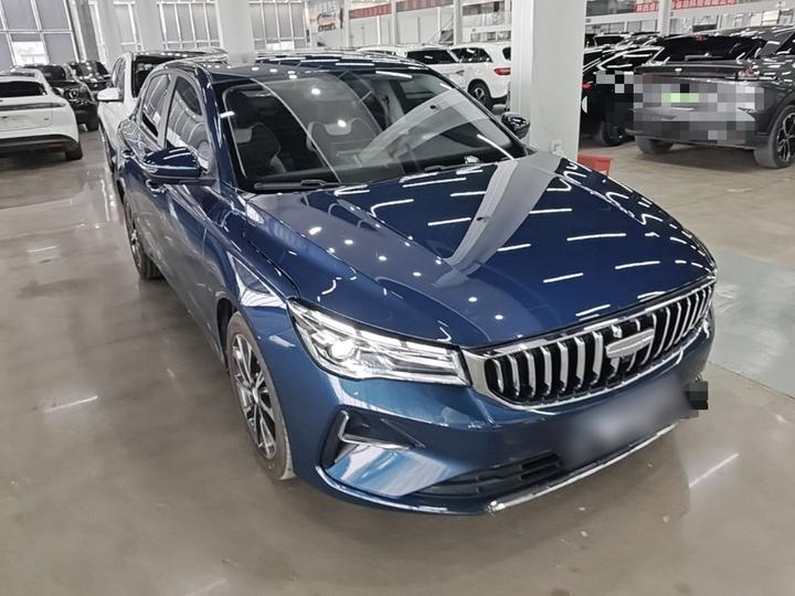 Emgrand 2026 400 1.5L CVT Excellence photo 3