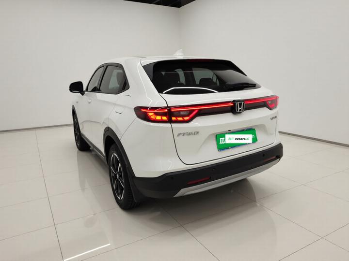 Vezel 2023 1.5L CVT Tech photo 4