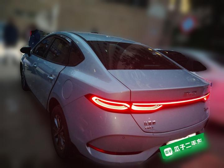 Qin PLUS 2025 DM-i ADAS 128KM Progressive photo 4