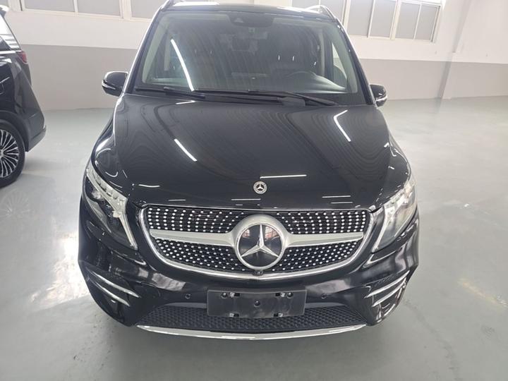 V-Class 2021 V 260 L Long Wheelbase Luxury photo 2