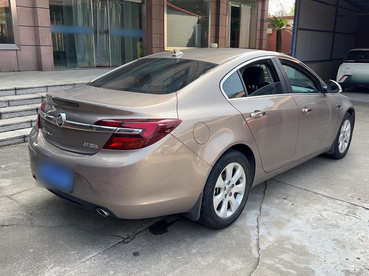 Regal 2015 1.6T Leading Tech photo 4