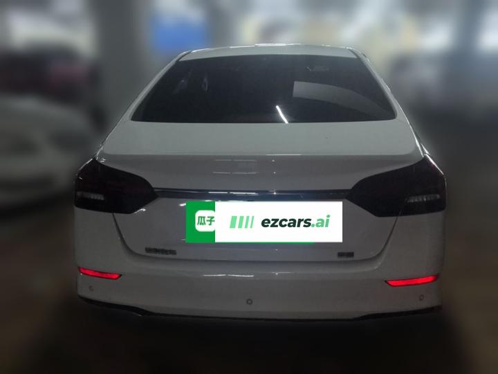 Emgrand 2021 UP 1.5L CVT Luxury photo 5