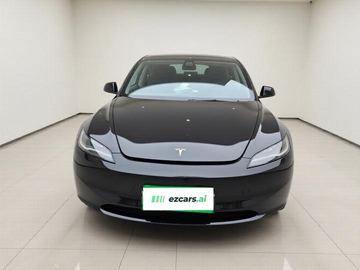 Model 3 2026 Long Range AWD photo 2