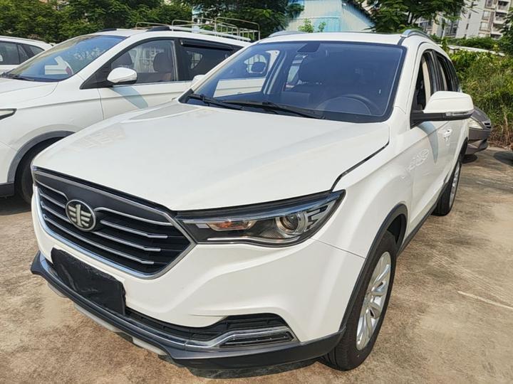 Bestune X40 2019 1.6L MT Luxury China VI