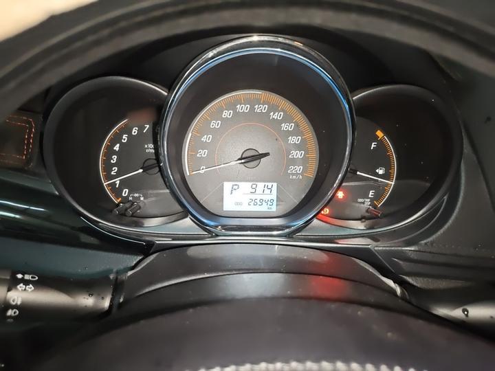 YARiS L 2021 X 1.5L CVT Luxury photo 4
