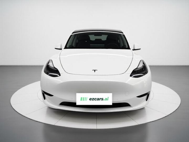 Model Y 2022 RWD photo 2