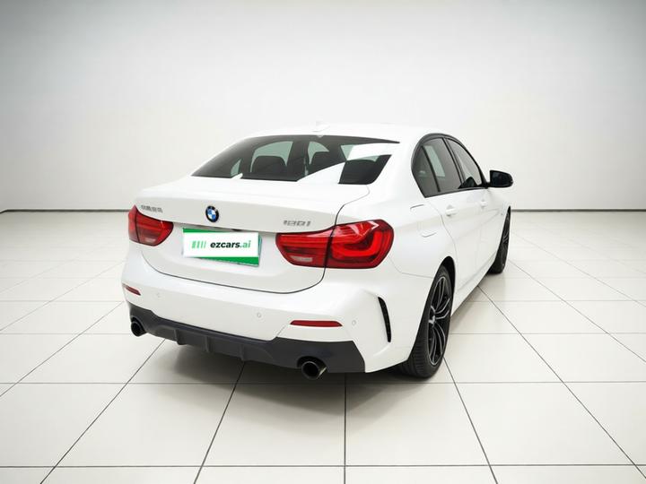 1 Series 2021 125i M Sport photo 6