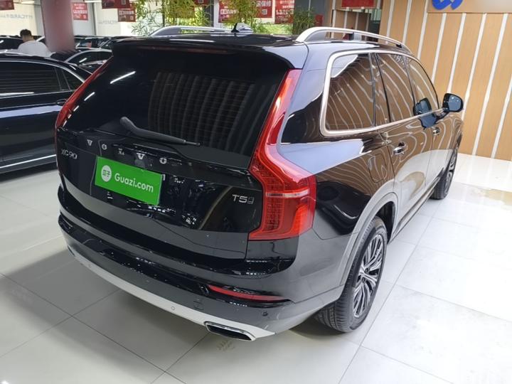 XC90 2017 T5 5-Seater photo 4