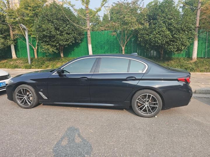 5 Series EV 2021 535Le Pioneer M Sport Package photo 4