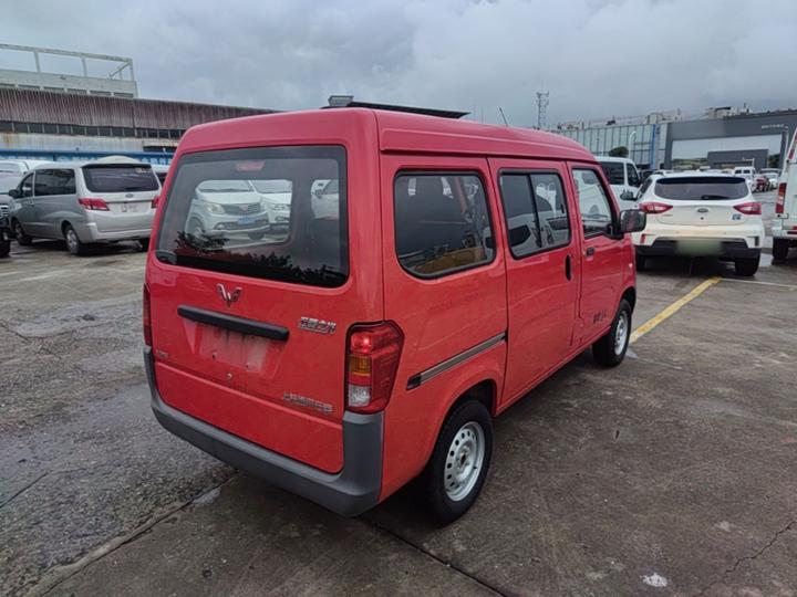 Wuling Zhiguang 2020 1.2L China VI LSI photo 4