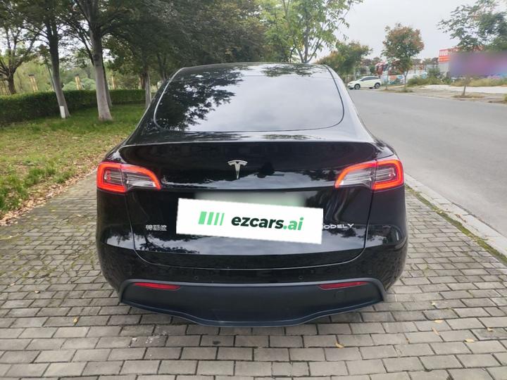 Model Y 2022 Facelift RWD photo 5